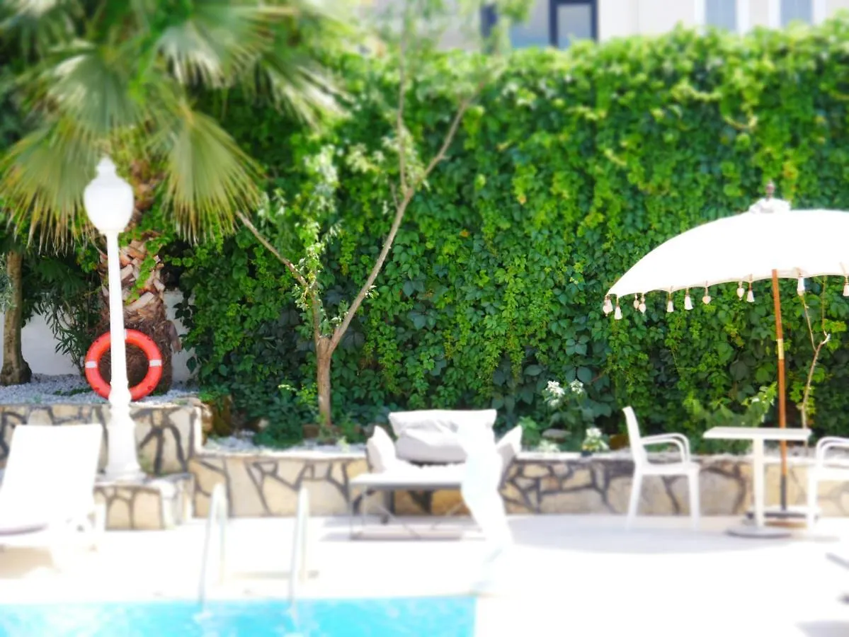 Nefis Hotel Oeluedeniz