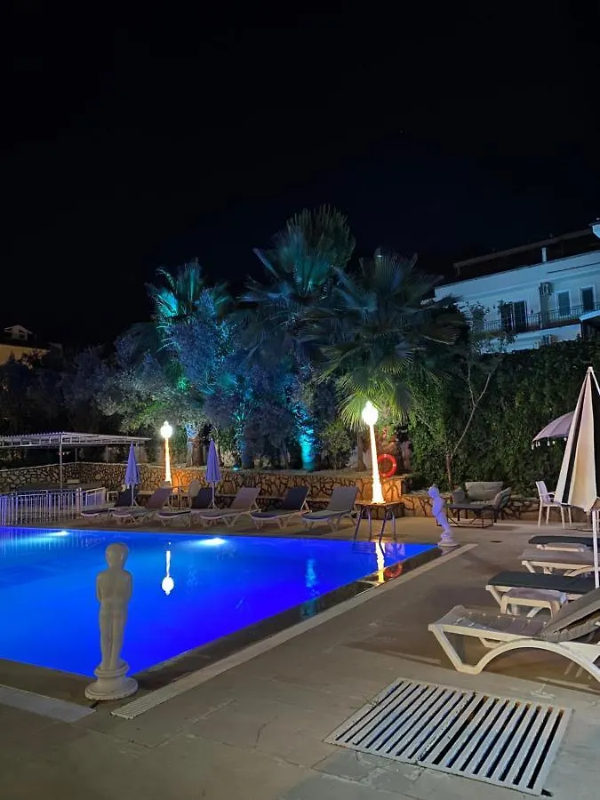 Nefis Hotel Oeluedeniz