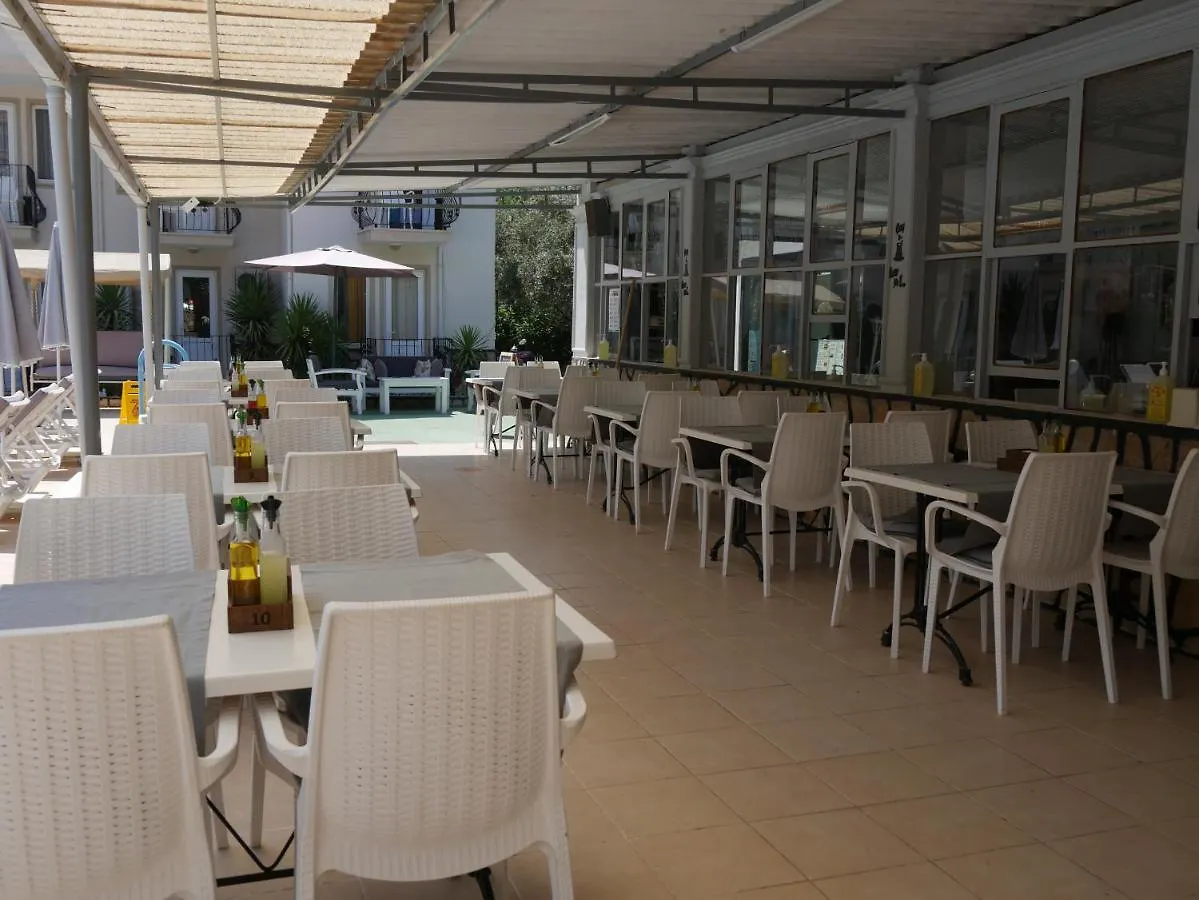 Nefis Hotel Oeluedeniz